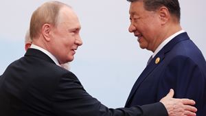 Putin visita China na primeira metade do ano