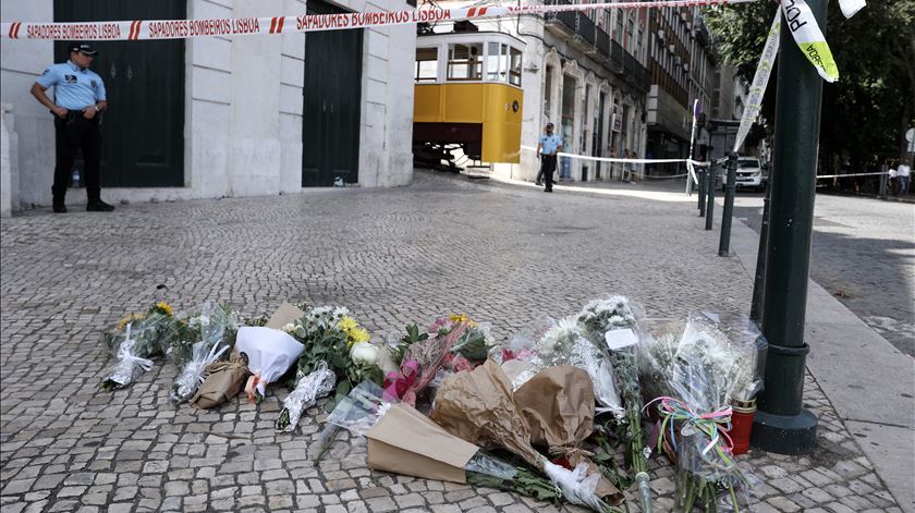 Revelada nacionalidade de oito das 16 vítimas mortais no Elevador da Glória