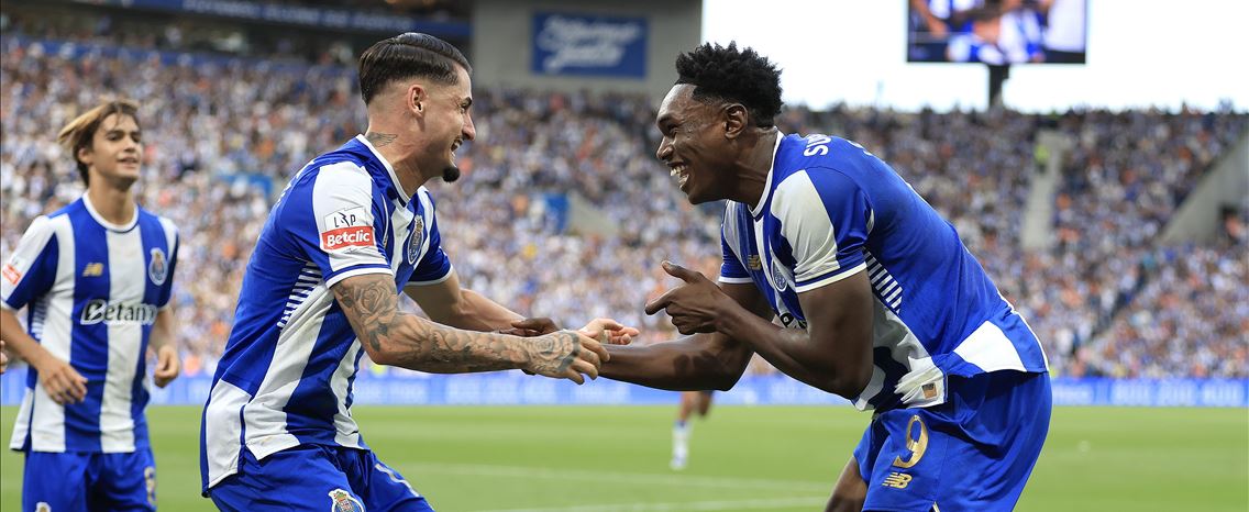 FC Porto ganha e está em lugar de qualificação direta