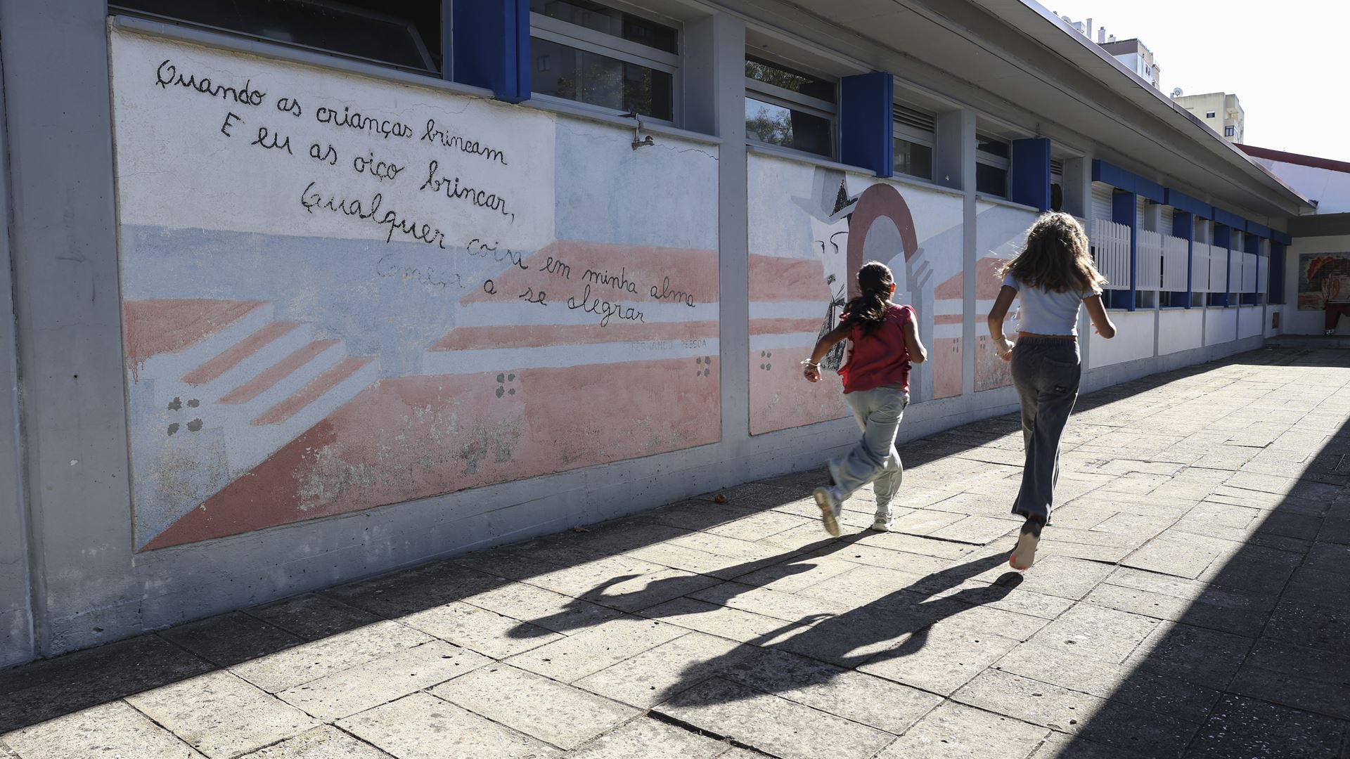 Šole zaposlile več kot 290 kulturnih mediatorjev, vendar so še vedno prosta delovna mesta