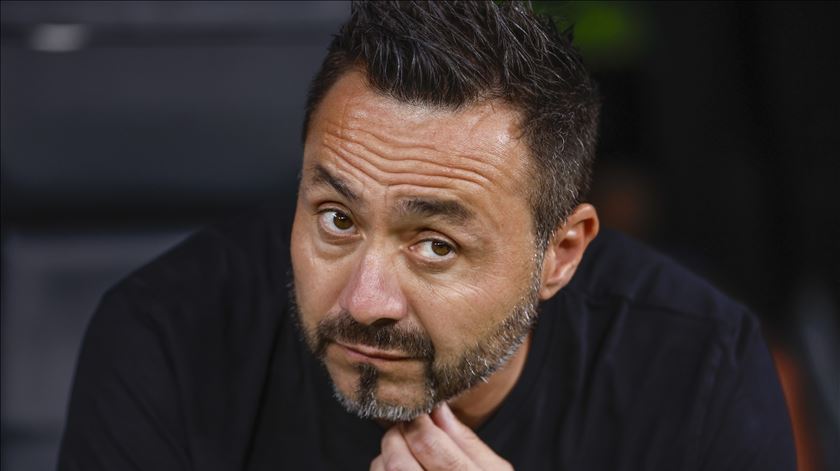 Sete jogos para evitar um escândalo. De Zerbi é o novo treinador do Tottenham