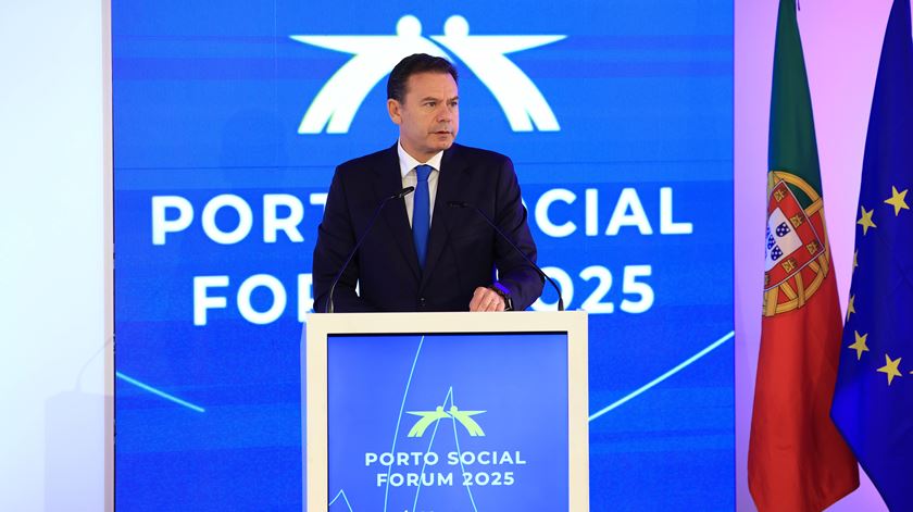 Luís Montenegro promete "legislação laboral ainda mais amiga do trabalho"