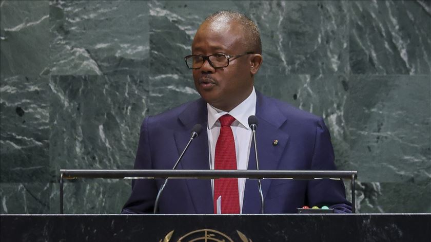 Presidente Embaló foi deposto, militares assumem controlo da Guiné-Bissau