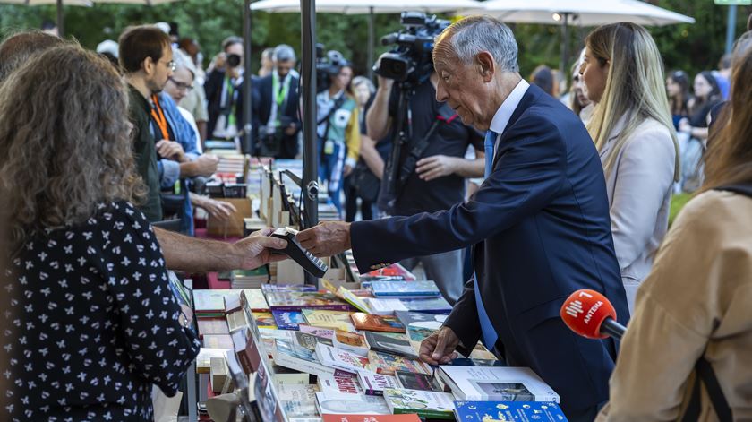 Marcelo considera situação na saúde "muito difícil" e caminhos "cada vez mais apertados"