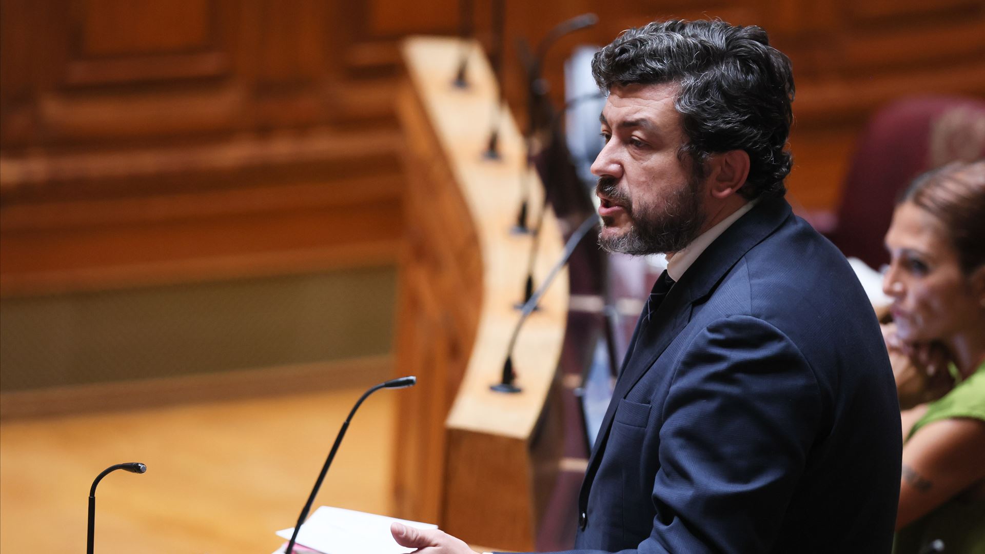 PS quer "equilíbrio" e especificidade para CPLP e UE na revisão da lei da nacionalidade