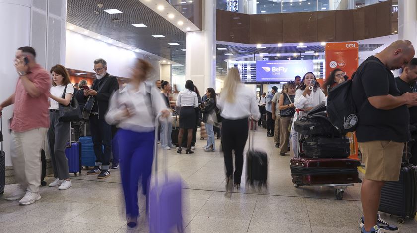 Transporte aéreo de passageiros: saiba o que pode mudar até ao final do ano