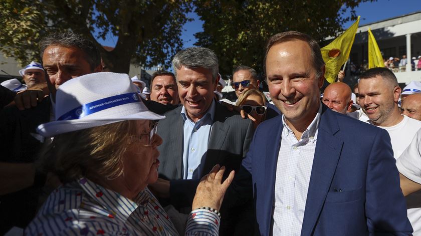 Estrelas socialistas entram em campo para mostrar união e minar AD e Chega
