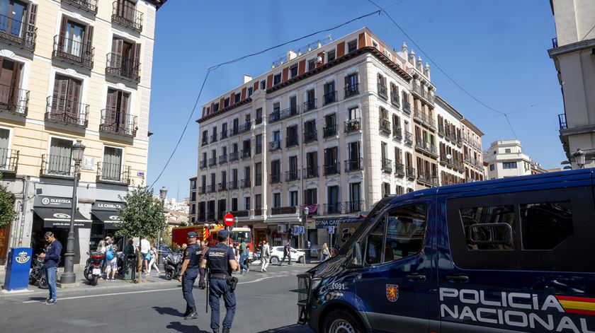 Recuperados corpos das quatro vítimas do colapso de um edifício no centro de Madrid