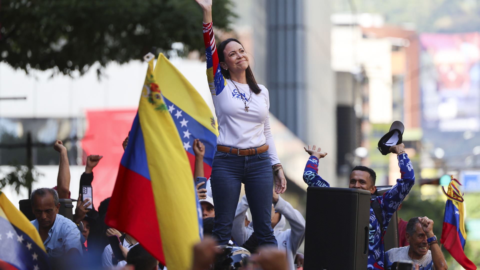 María Corina Machado: A Dissidente Venezuelana que Desafiou Maduro e Conquistou o Nobel da Paz