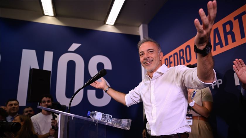 Pedro Duarte vence no Porto, sem maioria e com o concelho dividido