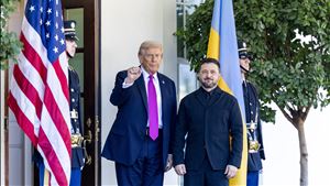 Trump diz a Zelensky que mísseis Tomahawk seriam "escalada na guerra" Trump diz a Zelensky que mísseis Tomahawk seriam "escalada na guerra"
