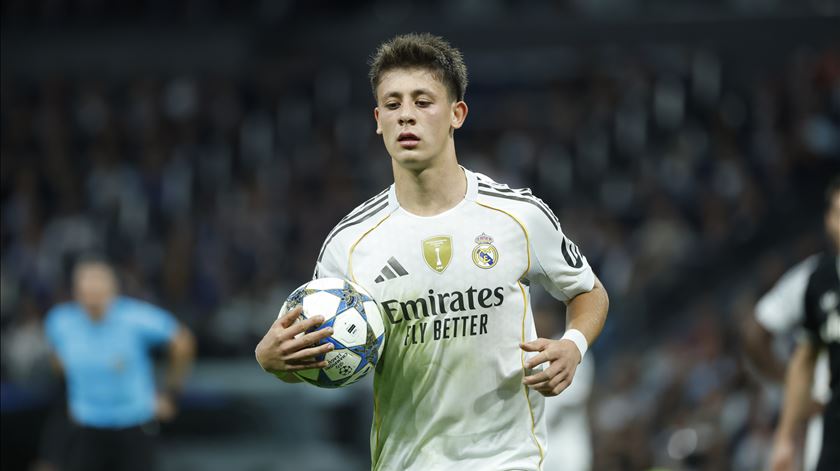 Mentor de Arda Güler denuncia assédio laboral no Real Madrid