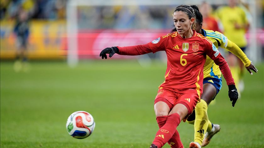 Aitana parte uma perna e desfalca Espanha no segundo jogo da final da Liga das Nações
