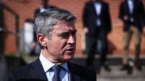 José Luís Carneiro acusa Governo de desvalorizar o combate à pobreza