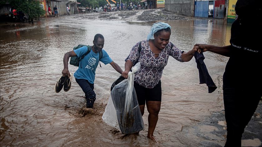Três em cada quatro deslocados por conflitos vivem em países com risco climático