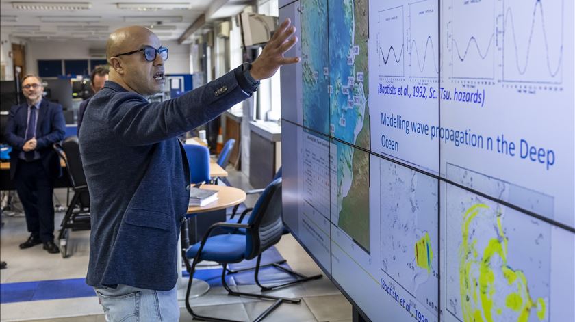 Simulado sismo com magnitude semelhante ao de 1775