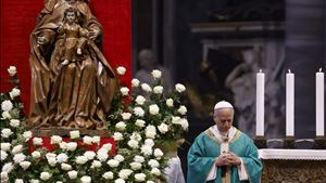 É preciso olhar para a pobreza material, moral e espiritual como uma só, pede o Papa