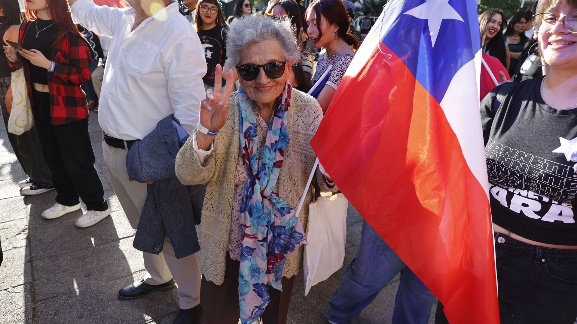 Vitória da esquerda não evita segunda volta das presidenciais no Chile