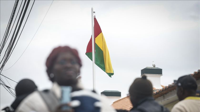 Guiné-Bissau marca eleições para dezembro de 2026 após golpe de Estado