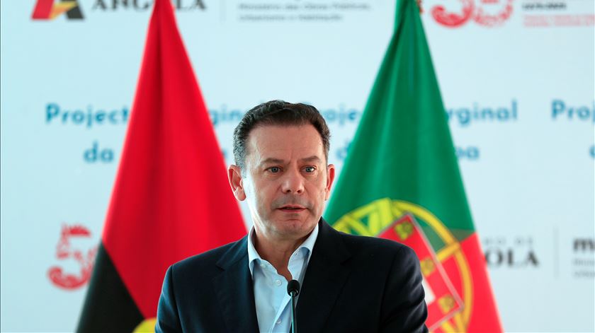 Montenegro: "Temos de ter toda a certeza que as escutas são feitas dentro da legalidade"