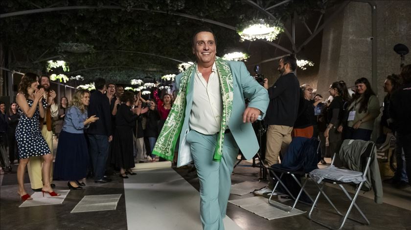 Joaquim Monchique tem alta depois de AVC e regressará aos palcos "em breve"