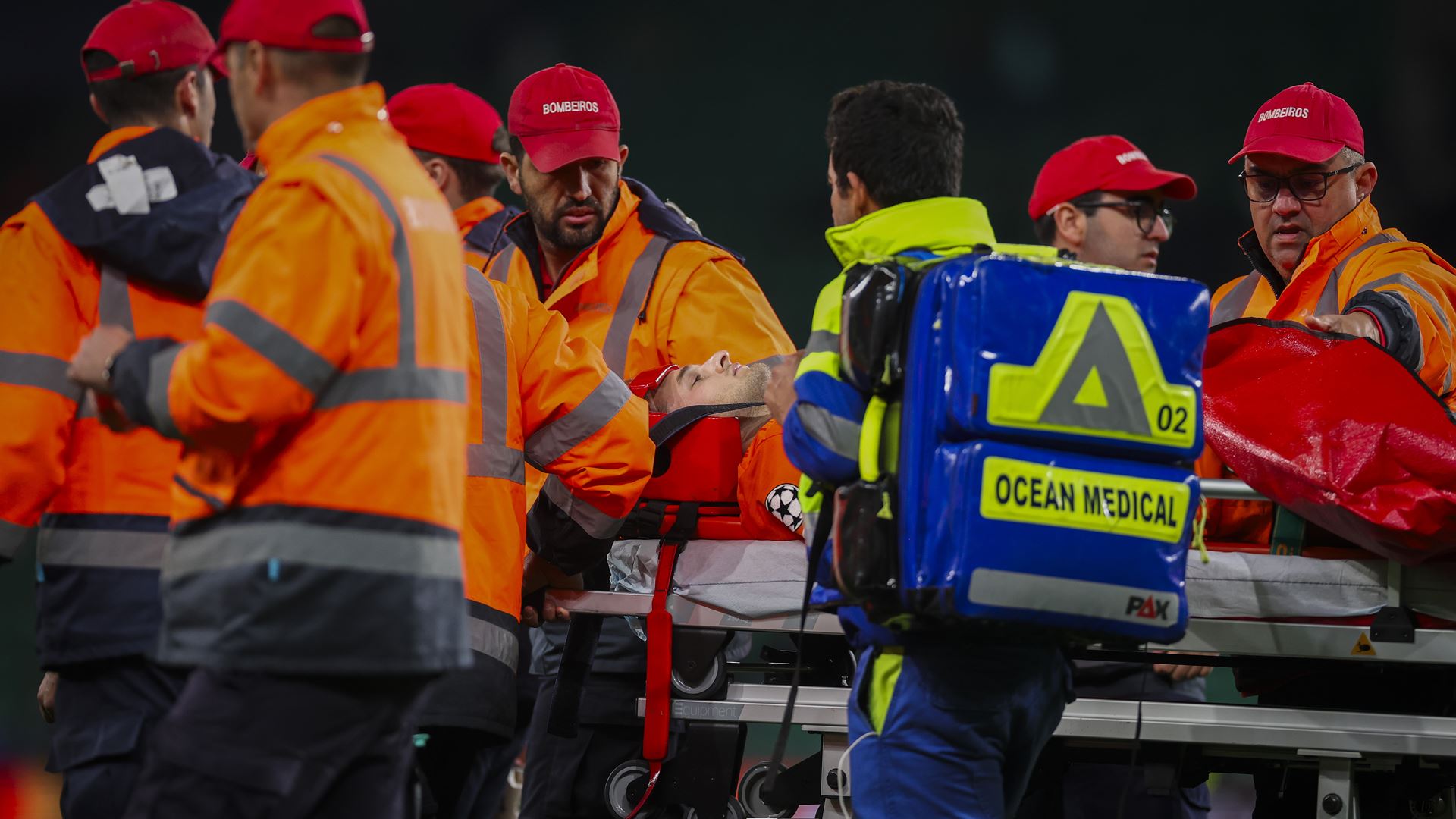Urgente! Guarda-Redes do Brugge Sai Lesionado Após Choque Brutal em Alvalade!