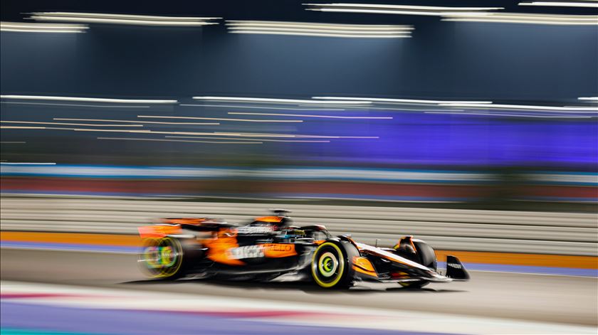 F1. Piastri ganha "pole" do sprint, Norris terceiro e Verstappen sexto