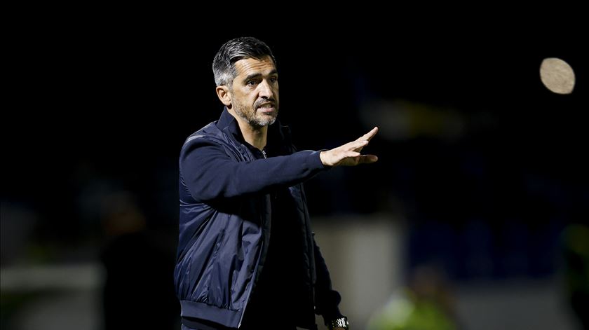 Treinador do Alverca lamenta derrota exagerada com o FC Porto