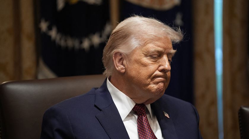 Trump ataca Europa: um grupo de nações "em decadência" liderado por pessoas "fracas"