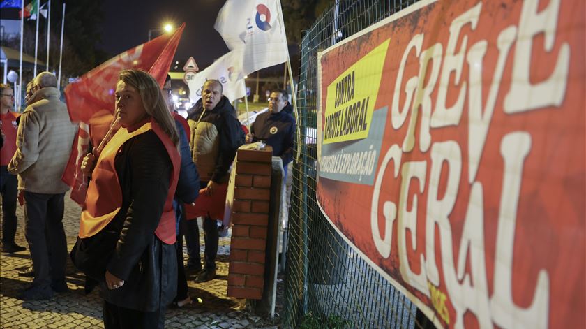 "Três milhões" ou "parte minoritária"? A única certeza da greve geral continua a ser a guerra de números