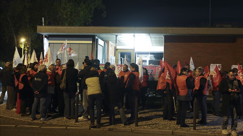 "Estamos já a ter uma grande greve geral", dizem UGT e CGTP