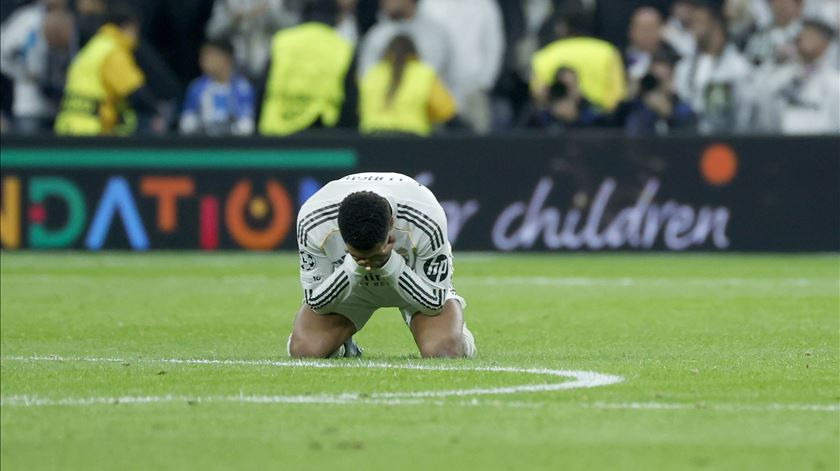 Real Madrid perde em casa e agrava crise