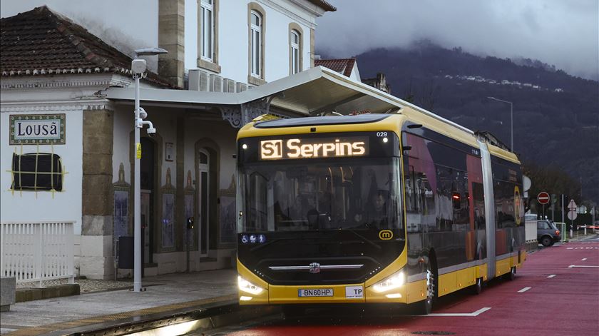 "Metrobus" deve começar a operar até Coimbra-B e Praça da República em agosto