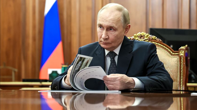 "Acreditamos em vocês e na nossa vitória" na Ucrânia: a mensagem de Ano Novo de Putin