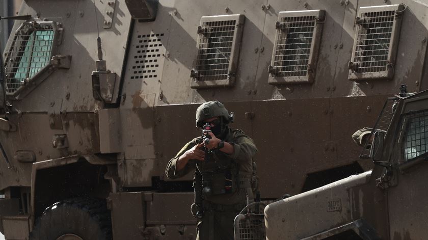 Israel admite ter atingido base da ONU no Líbano