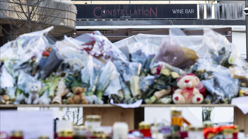 Já foram identificados todos os feridos e vítimas mortais no incêndio na Suíça