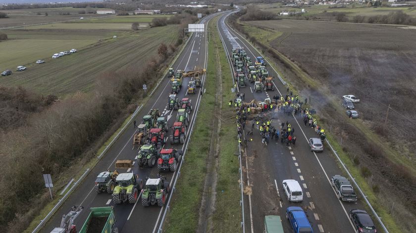 Agricultores irlandeses e espanhóis protestam contra acordo UE-Mercosul