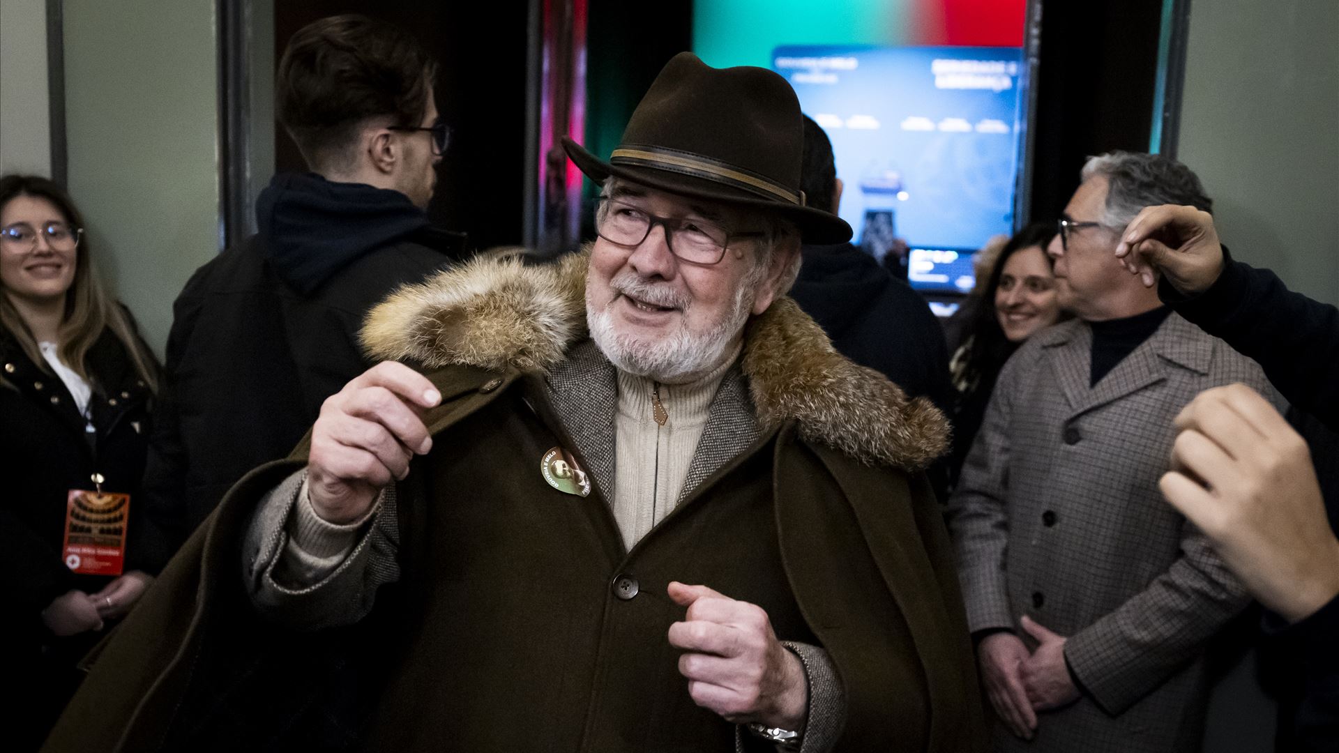 Isaltino e outros responsáveis acusados de desvio de 150 mil euros para refeições