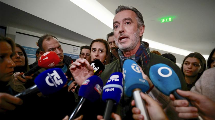 Denúncia de assédio e confusão sobre Ventura. O dia "horribilis" de Cotrim