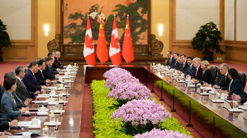 ​Canadá e China chegam a acordo sobre carros elétricos