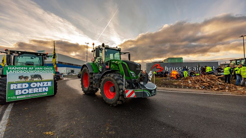 Agricultores protestam em Estrasburgo contra reforma "inaceitável" da PAC