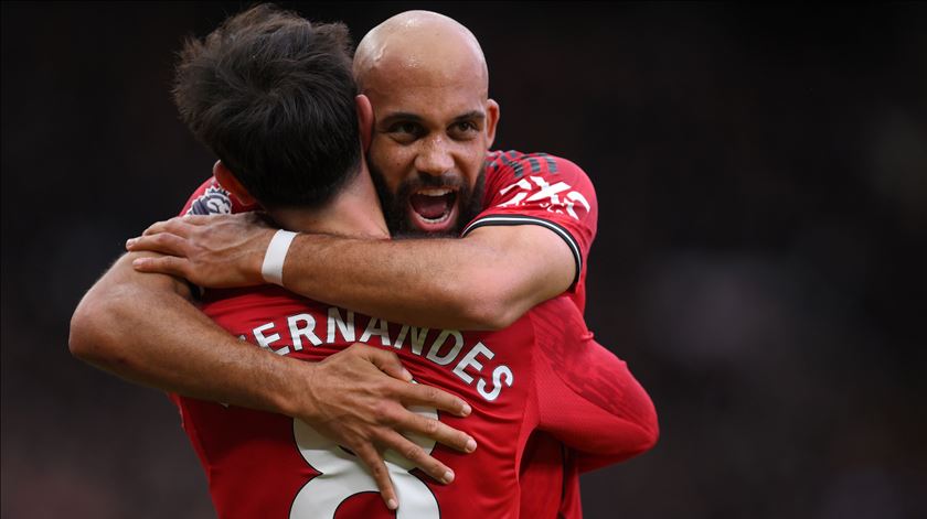 Manchester United vence dérbi sem Amorim