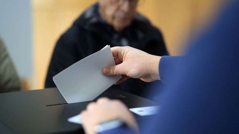 Abstenção. Projeções apontam para votação mais alta desde 2006