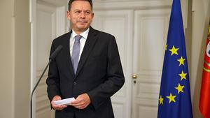 Montenegro: PSD não apoia Seguro nem Ventura na segunda volta