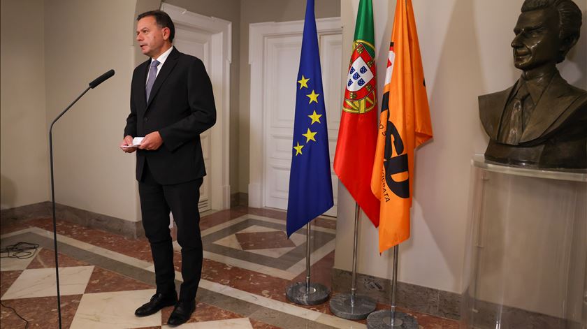 "O PSD não estará envolvido na campanha eleitoral". Luís Montenegro e PSD não apoiam ninguém na segunda volta