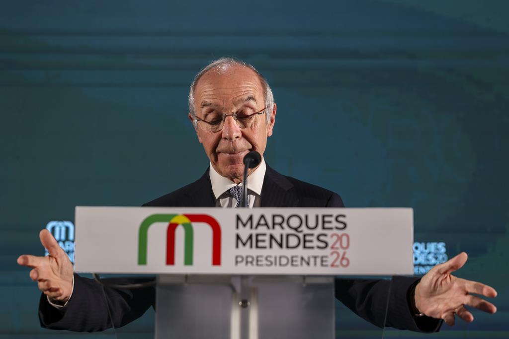 Entrevista de Luís Marques Mendes sobre Seguro