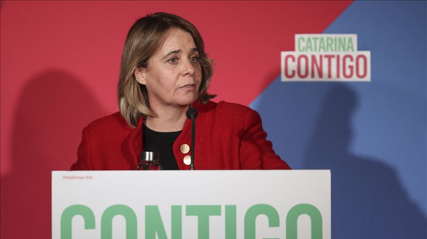 Catarina leva o diploma de presença, mas Esquerda vai ter de "repensar estratégias"