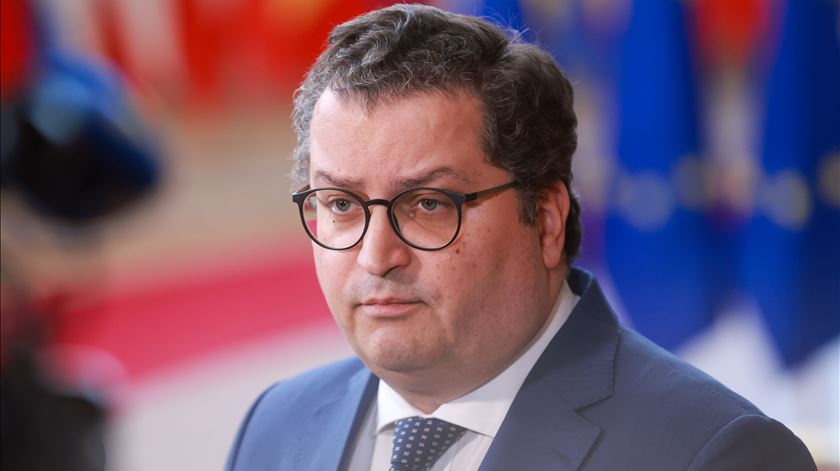 Ministro das Finanças vai ter de reordenar prioridades na despesa