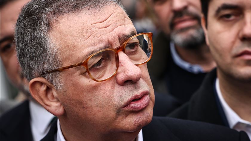 Primeira Presidência aberta de Seguro no início de abril em Castelo Branco, Coimbra, Leiria e Santarém