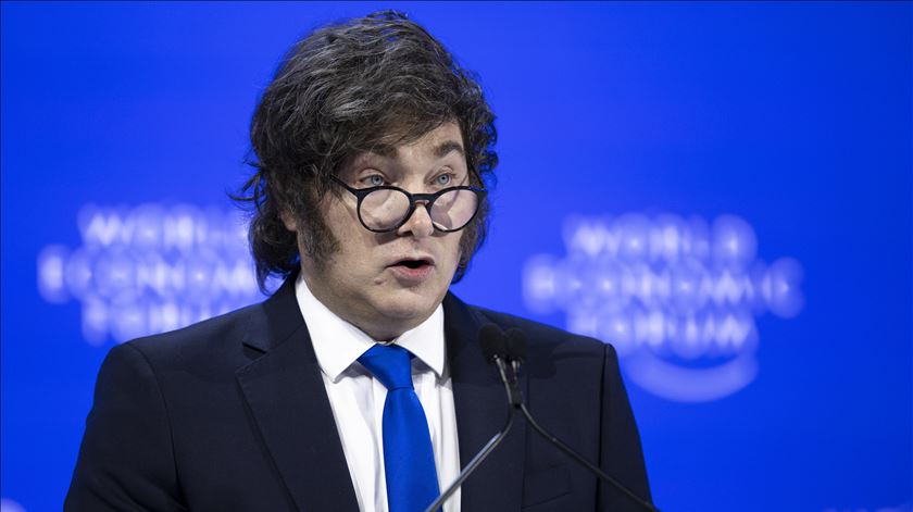 Milei celebra extrema-direita na América: "O mundo começou a despertar"